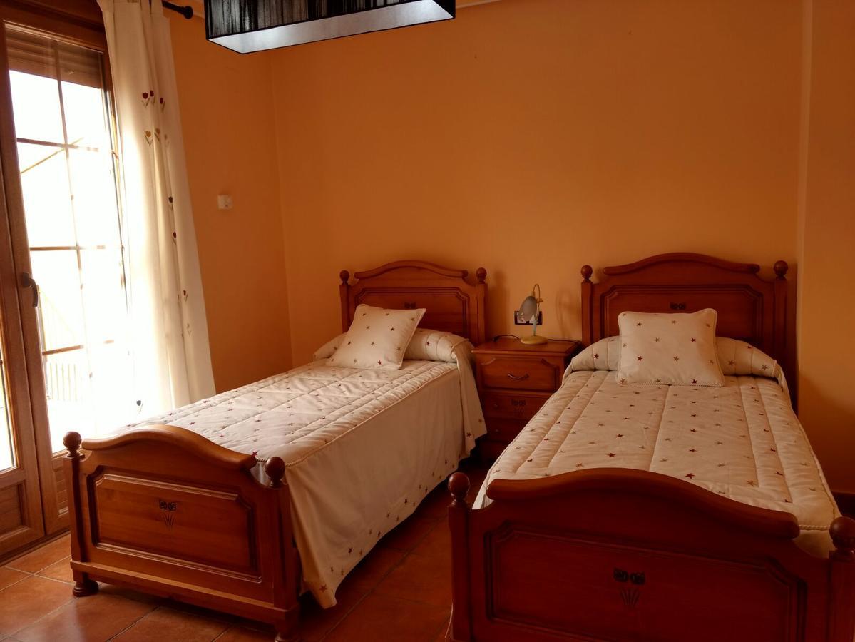 Escapada Delux Guest House Ossa de Montiel Ngoại thất bức ảnh