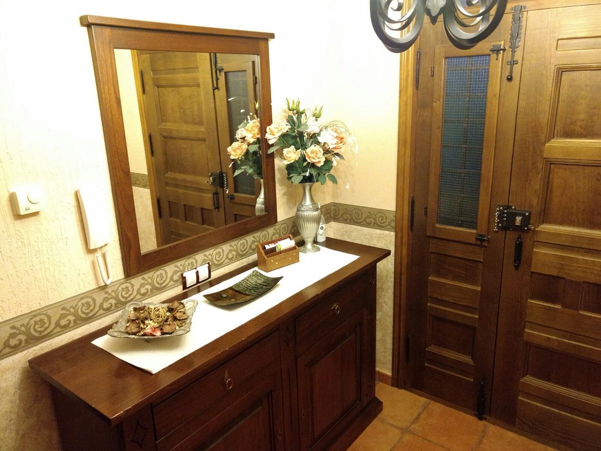 Escapada Delux Guest House Ossa de Montiel Ngoại thất bức ảnh